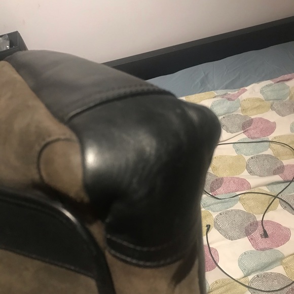 Coach suede leather messenger bag - Picture 8 of 11